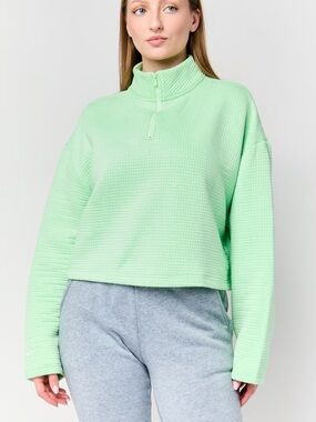 NWOT Nike Sportswear Tech Fleece cropped 1/4-zip pullover sweatshirt light green